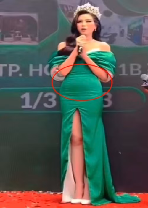 Một số ý kiến cho rằng vòng hai của Đỗ Thị Hà kém thon gọn do góc máy người quay clip hoặc do trang phục. Ảnh: Công lý và xã hội