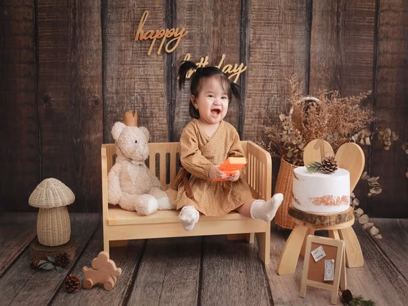 Con gái nuôi của Ngọc Trinh chào đời vào tháng 12/2019.