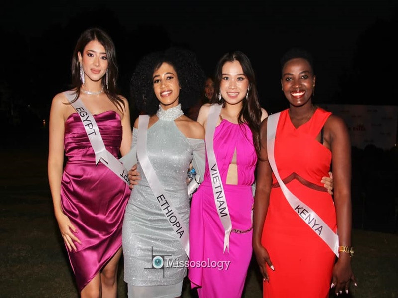 Hoài Phương diện váy gợi cảm trong buổi nhận sash. Ảnh: Missosology