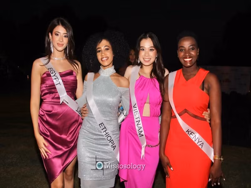 Hoài Phương diện váy gợi cảm trong buổi nhận sash. Ảnh: Missosology