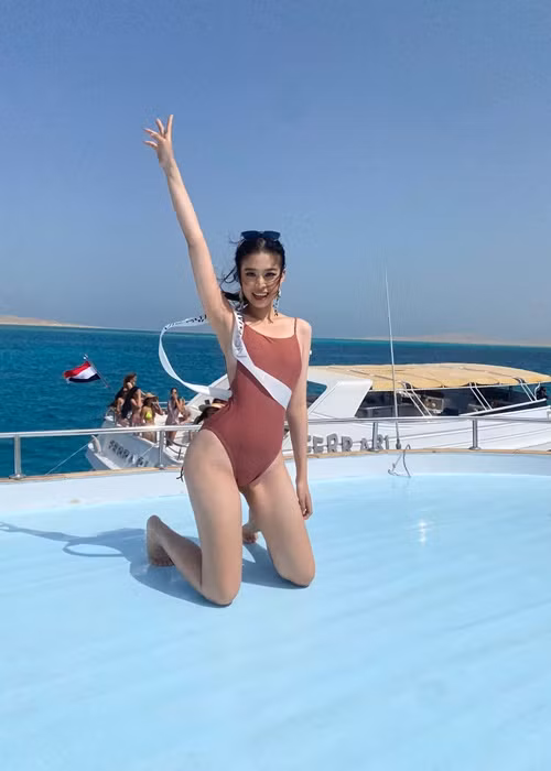 Mới đây, Hoài Phương cùng dàn thí sinh Miss Eco International 2022 diện áo tắm. Ảnh: FBNV