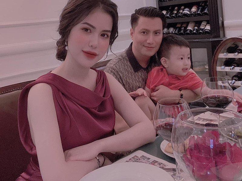 Vợ cũ của Việt Anh kín tiếng về chuyện tình cảm.