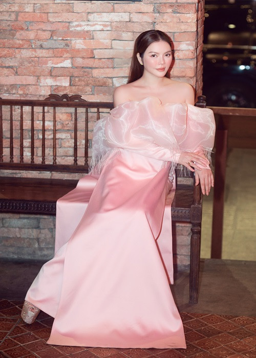 Người đẹp khẳng định, cô độc thân chứ không cô đơn.