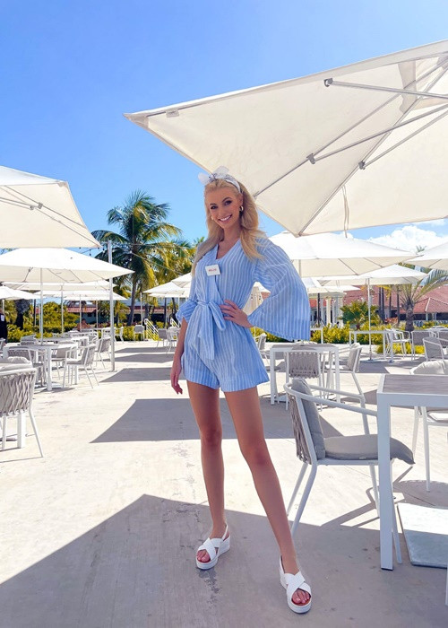 Karolina là người đẹp Ba Lan thứ hai đăng quang cuộc thi sau chiến thắng năm 1989. Ảnh: Miss World Poland