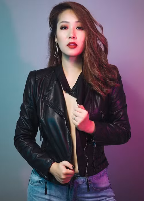 Sở hữu nhan sắc xinh đẹp, Ngô Phương Lan đăng quang cuộc thi Hoa hậu Thế giới người Việt 2007.