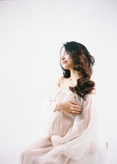 Vân Hugo chăm chụp ảnh bầu nghệ thuật Van Hugo cham chup anh bau nghe thuat