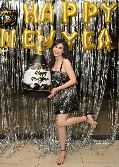 Nữ ca sĩ luôn muốn đẹp hơn, body chuẩn hơn.