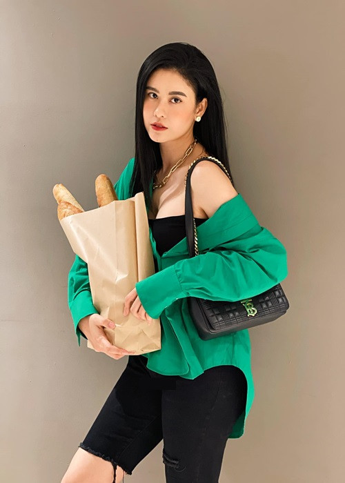 Trương Quỳnh Anh cho rằng, có sức khỏe, nhan sắc mới có thể làm việc tốt để lo cho bản thân và con trai.