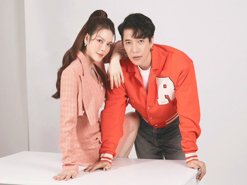 Nhạc sĩ Châu Đăng Khoa còn khiến Lý Nhã Kỳ (trong ảnh) bất ngờ vì thừa nhận xem Orange như “con gái”, chứ không hề có tình cảm trai gái.