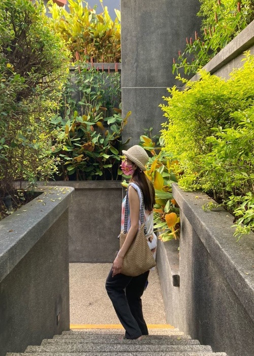 Hippo và Amena Pinit - hai người bạn thân ngoài đời của Tangmo cho biết, Bird không ăn, không ngủ suốt những ngày qua. Ảnh: Instagram