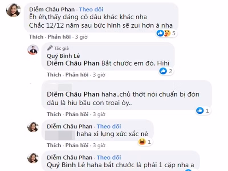 Nhiều bạn bè đồng nghiệp chúc mừng cặp đôi. Diễm Châu trêu Quý Bình: "Thấy dáng cô dâu khác khác nha. Chắc 12/12 năm sau bức hình sẽ vui hơn". Quý Bình liền đáp: "Bắt chước em đó". Diễm Châu sinh đôi 2 con gái vào tháng 11/2021. Ngoài ra, nam diễn viên cảm ơn những bình luận chúc mừng gia đình anh sắp có thành viên mới. Ảnh chụp màn hình