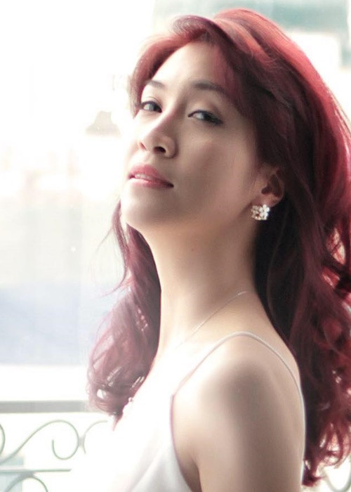 Năm 2017, nữ ca sĩ kể về cuộc tình với bạn trai ở Mỹ. Cả hai quen nhau nhiều năm. Đến ngày Pha Lê sang Mỹ để đăng ký kết hôn, cô mới phát hiện chồng sắp cưới ngoại tình. Ảnh: FBNV