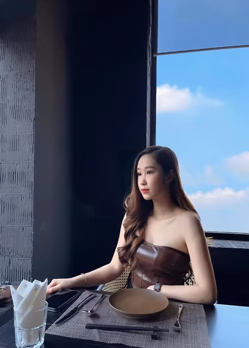 Hàn Trang chia sẻ trên Vietnamnet, cô có bạn trai vô cùng tâm lý. "Bạn trai tôi bằng tuổi, rất thoải mái, tôn trọng công việc của tôi. Bạn ấy còn rất ủng hộ và xem không thiếu tập phim nào", Hàn Trang cho biết.