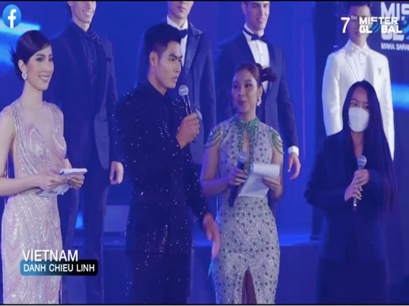 Ở phần thi ứng xử, Danh Chiếu Linh trả lời bằng tiếng Việt. Cụ thể, trước câu hỏi: "Nếu có cơ hội gửi một thông điệp đến với mọi người, bạn sẽ gửi thông điệp gì?", anh trả lời: "Công việc hiện tại của tôi là làm nông. Tôi rất thích công việc của mình. Tôi sẽ truyền cảm hứng và nói với mọi người rằng, tôi sẽ được mọi người quý mến". Ảnh: Vietnamnet