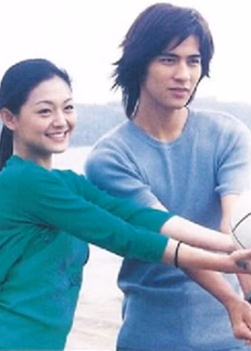 Khi chưa quen biết Uông Tiểu Phi, Đại S hẹn hò Châu Du Dân. Cả hai biết nhau trên phim trường “Vườn sao băng” năm 2001. Năm 2005, cặp đôi công khai hẹn hò. Ảnh: Dân Trí