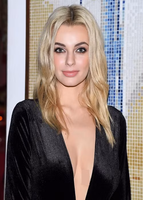 Chiến thắng của Karolina ở Hoa hậu Thế giới 2021 thuyết phục được số đông khán giả. Ảnh: Miss World Poland