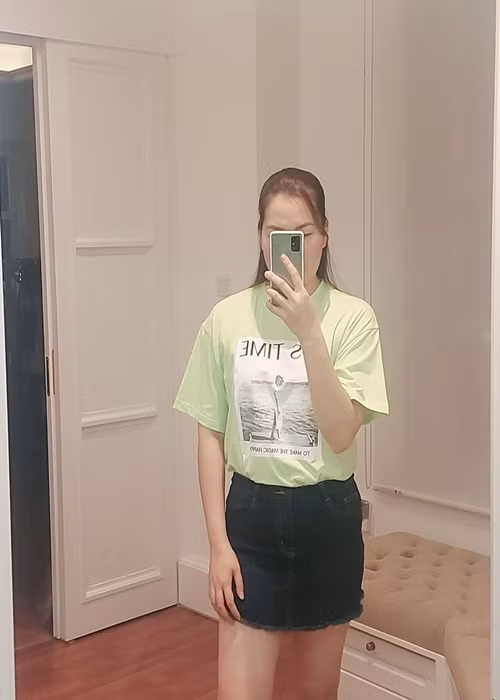 Từ khi trở thành giúp việc của Ngọc Trinh, Thúy Kiều trông mũm mĩm, tròn trịa hơn.