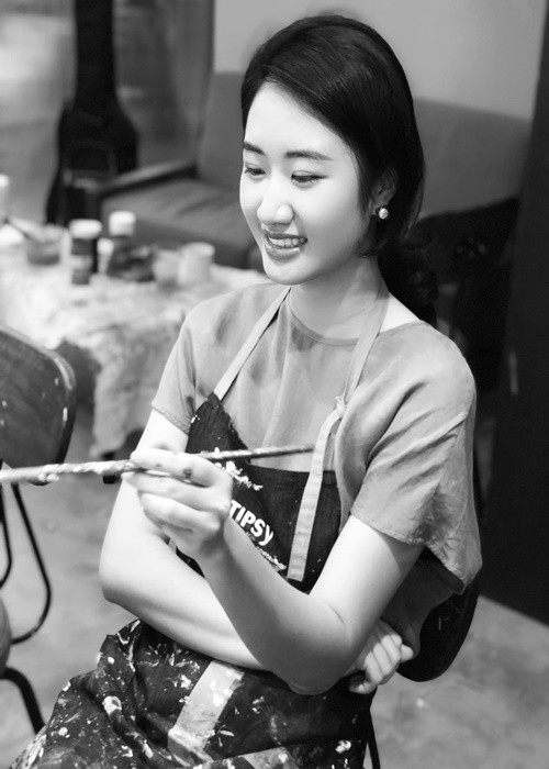 Nàng hoa hậu sống khá giản dị.