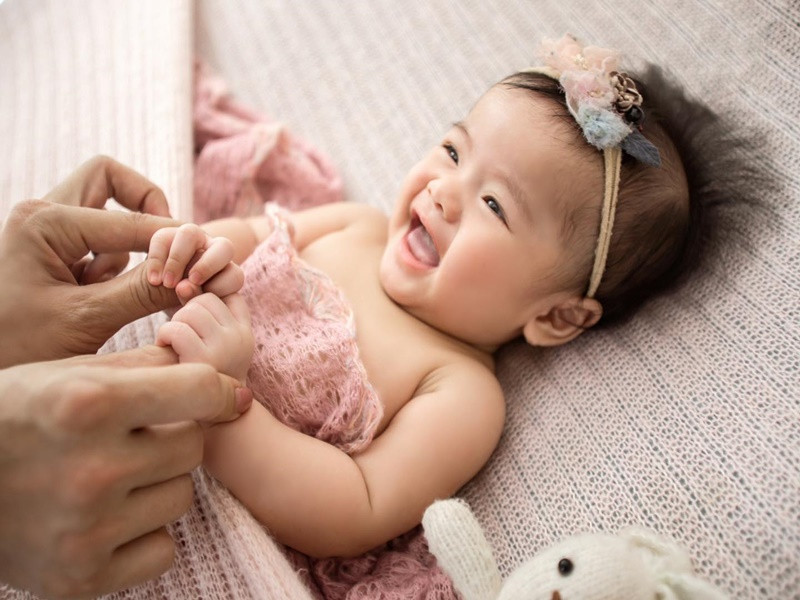 Bé Lê Quí có tên tiếng Anh là Quinita.