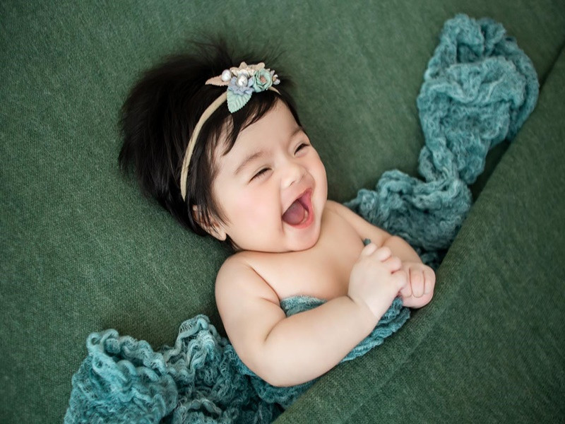 Mới đây, Vân Trang chia sẻ tên tiếng Việt và tiếng Anh của cặp song sinh. Trong ảnh là bé Quianna, có tên tiếng Việt là Lê Quỳnh.