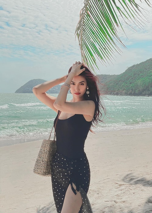 Lan Khuê xuất hiện chỉn chu mọi lúc, mọi nơi.