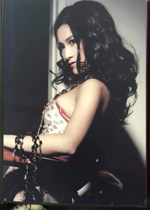 Anh Thơ từng đăng tải ảnh gợi cảm khi 28 tuổi.