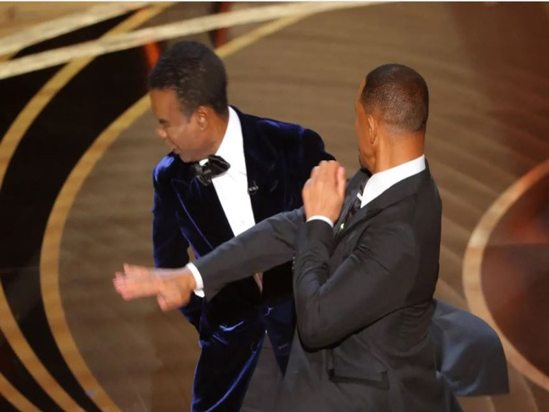 Không chỉ tát Chris Rock, Will Smith còn cảnh cáo: "Đừng bao giờ nhắc đến vợ tôi". Ảnh: Independent