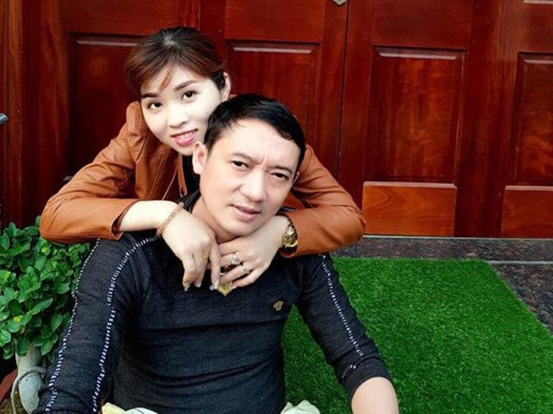 Cả hai kết hôn nhưng được nửa năm thì vợ ba của Chiến Thắng đệ đơn ly hôn vì hai người không có tiếng nói chung. Ảnh: Dân Trí
