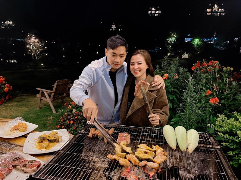 Thiên Hương từng chia sẻ cô không e ngại việc Minh Luân được biết đến là sao nam đào hoa nhất showbiz. Ảnh: FBNV