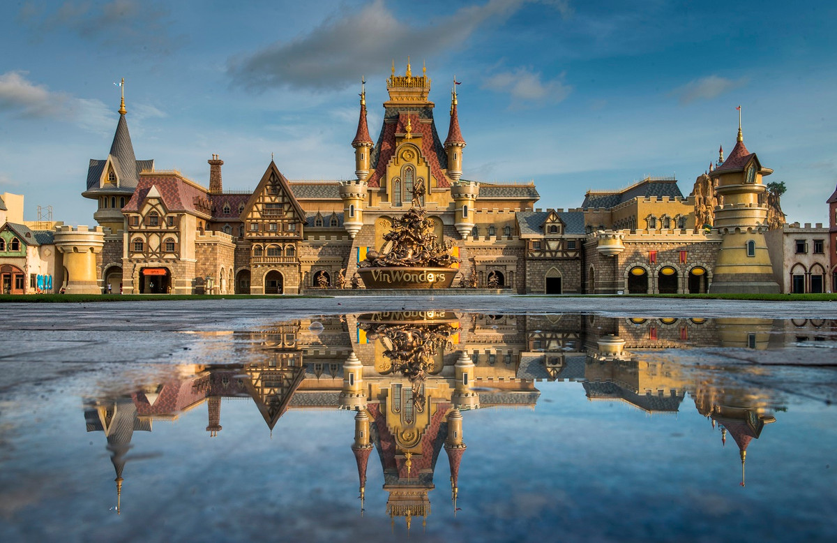 Can canh VinWonders Phu Quoc truoc “gio G”