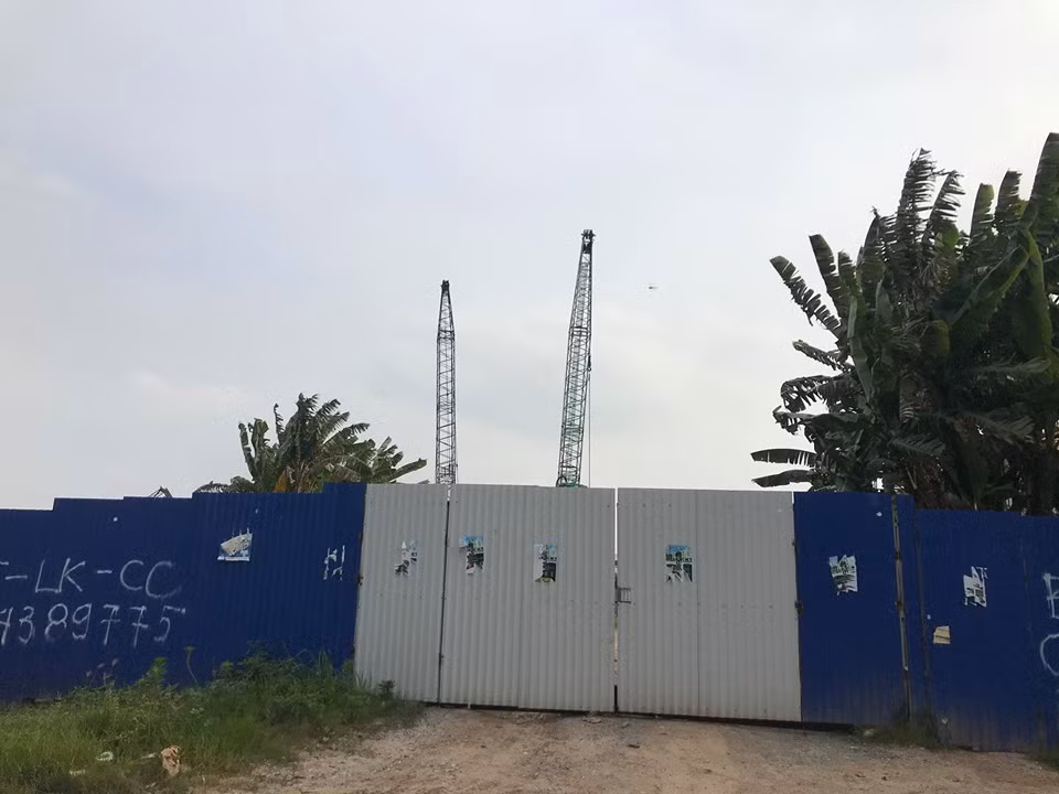 KDT Tay Nam Linh Dam TD Hung Thinh: Dat trong... quang cao rao ban, dat coc giu lo?-Hinh-4