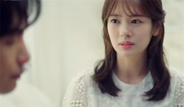 Bi mat dang sau chiec quan dui hoa chong nang niu het muc-Hinh-2