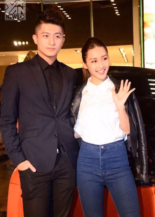 Sau khi bộ phim đóng máy, chàng “hot boy bóng rổ” và “hot girl boxing” còn tay trong tay tham gia nhiều sự kiện. Tuy nhiên, sau một thời gian, Harry Lu lại dính nghi vấn phải lòng bóng hồng khác. (Ảnh: Yan News)