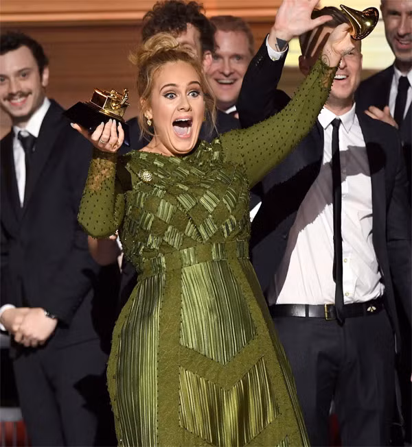 Adele thang lon tai Grammy 2017 voi 5 giai chinh-Hinh-2