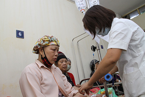 Ung thư thường là “kẻ thù giấu mặt”, đến khi biết thì thường là đã muộn. Ảnh minh họa.