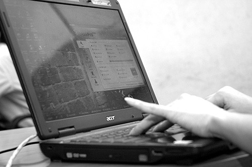 Bỏ qua các thông báo, lỗi ngớ ngẩn khiến máy tính bị treo.