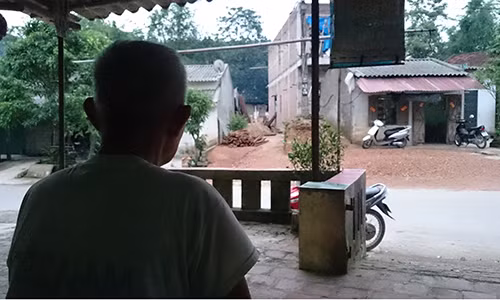 Bi mat cua nguoi linh gui vo ngu voi nguoi dan ong khac