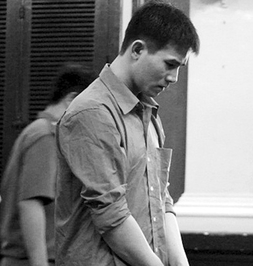 Ba con ga doi mang nguoi