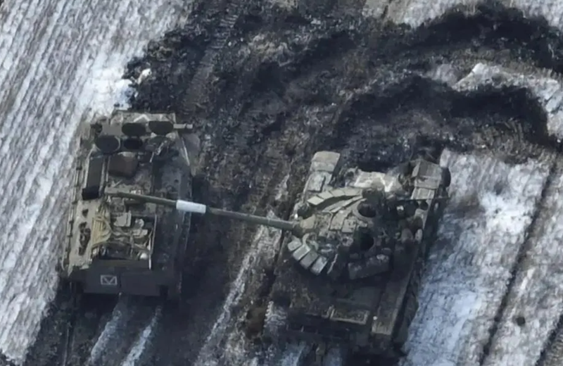 Một khi Quân đội Nga hoàn toàn củng cố được tuyến phòng thủ từ Darino đến Zeleny Shlyakh, họ sẽ có thể tiến thẳng vào làng Sverdlikovo. Nếu chiếm được làng này, quân Nga sẽ kiểm soát hoàn toàn tuyến phòng thủ phía tây Kursk và nếu tiếp tục tiến về phía đông, họ sẽ tiến đến thành phố Sudzha. Ảnh: Forbes.