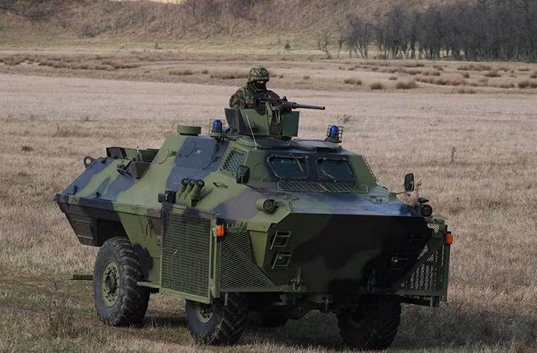 Còn đây là xe bọc thép chở quân BOV - hầu hết các trang thiết bị quân sự của Serbia đều được thiết kế theo tiêu chuẩn NATO. Nguồn ảnh: Bộ Quốc phòng Nga.