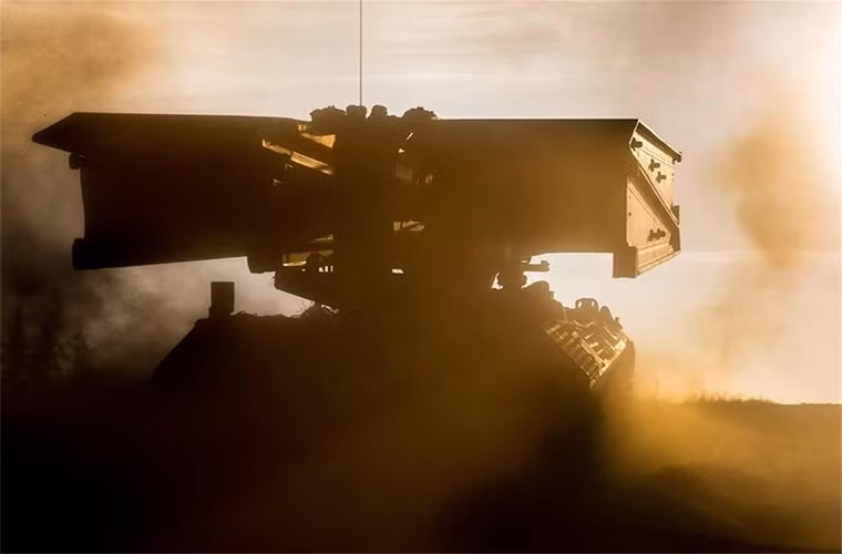 Hình ảnh cầu cơ giới hạng nặng Panzerschnellbrücke 2 của Đức được phát triển dựa trên khung gầm Leopard 2. Nguồn ảnh: QQ.