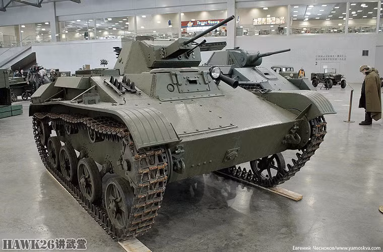 Trước CTTG 2, Liên Xô khá nổi tiếng với các dòng xe tăng hạng nhẹ của mình, tuy nhiên chúng lại trở nên vô dụng trước xe tăng Đức và sau đó dần bị thay thế bởi những chiếc xe tăng hạng trung. Nguồn ảnh: QQ.