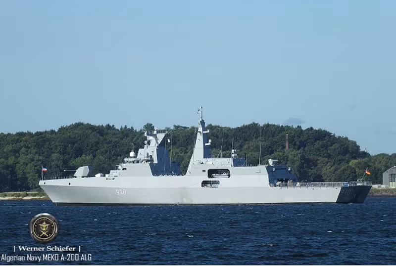 Khinh hạm tên lửa MEKO A200 có chiều dài 121 m, rộng 16,3 m, mớn nước 5,9 m, lượng choán nước 3.700 tấn, thủy thủ đoàn 152 người. Ảnh: Hải quân Algeria