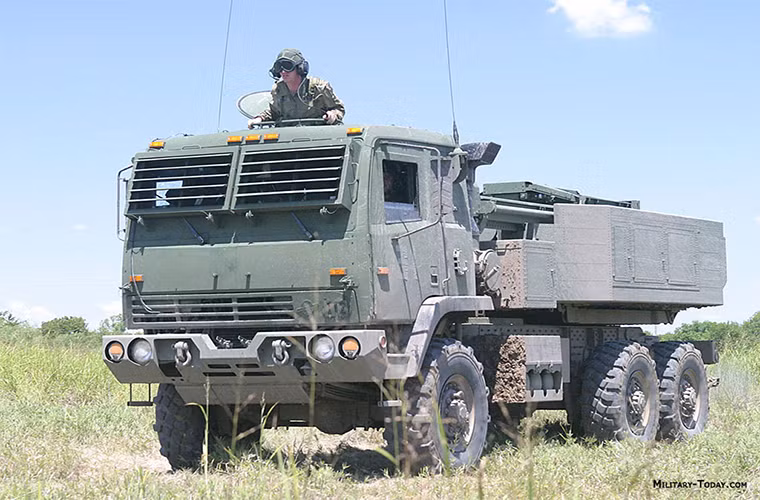 Theo đó Quân đội Mỹ sẽ tái khởi động lại chương trình tên lửa Long-Range Precision Fires (LRPF) hay còn được biết tới với cái tên vũ khí chính xác tầm xa. LRPF được đánh giá là biến thể cải tiến đáng kể của ATACMS có tầm bắn hiệu quả lên tới 500km. Ngoài ra thiết kế theo dạng module của nó cũng cho phép tăng phạm vi hoạt động trong tương lai và thậm chí là cả tấn công các mục tiêu trên biển.