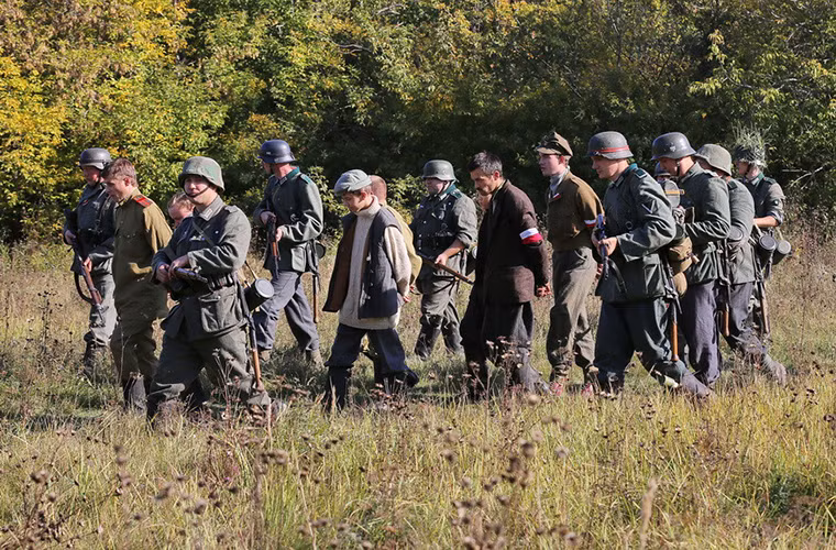 Mặc dù chỉ là một hoạt động giải trí ngoài trời nhưng “trận đánh” này lại giúp giới trẻ Nga hiểu hơn về lịch sử Chiến tranh Vệ quốc vĩ đại của nước này, thoát khỏi khuôn khổ của các bài học lịch sử khô khan và giúp họ có cách nhìn khác về lịch sử đau thương của dân tộc.