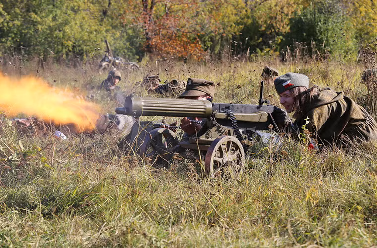 Tham gia chiến dịch Lvov–Sandomierz với Hồng quân Liên Xô còn các binh sĩ thuộc các đơn vị quân giải phóng Ba Lan thuộc Tập đoàn quân Armia Krajowa.