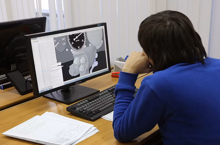 Giống như nhiều nhà máy chế tạo trực thăng trước đây của Liên Xô, Rostovka cũng được chia thành làm nhiều phân xưởng và nhà máy này hoàn toàn có đủ khả năng tạo nên mọi bộ phận cần thiết dành cho một chiếc trực thăng. Nguồn ảnh: Fyodor.