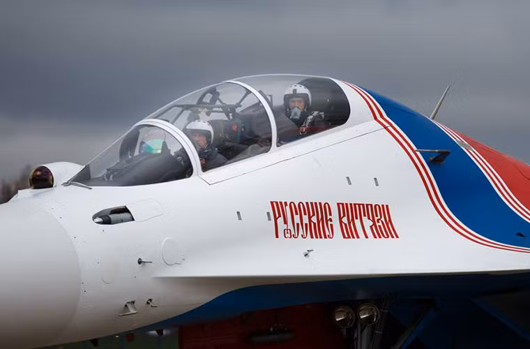 Cận cảnh một trong những chiếc Su-30SM mới của phi đội “Hiệp sĩ Nga”. Nguồn ảnh: Bộ Quốc phòng Nga