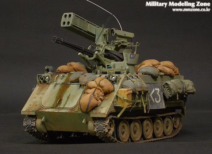 Ngoài ra, trên hệ thống Machbet trang bị hệ thống quang điện tử với việc kết hợp camera hồng ngoại cùng thiết bị đo xa mục tiêu bằng laser. Nguồn ảnh: mmzone