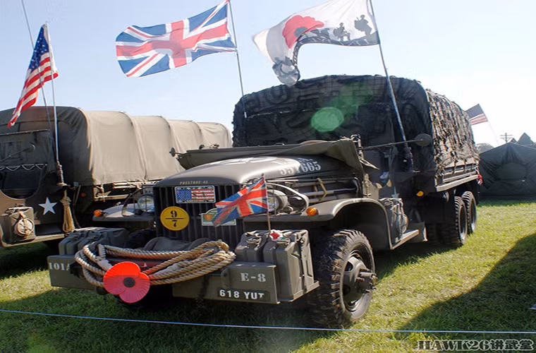 GMC CCKW dòng xe tải quân sự tiêu chuẩn của Quân đội Mỹ không chỉ trong CTTG 2 mà còn nhiều năm sau đó.